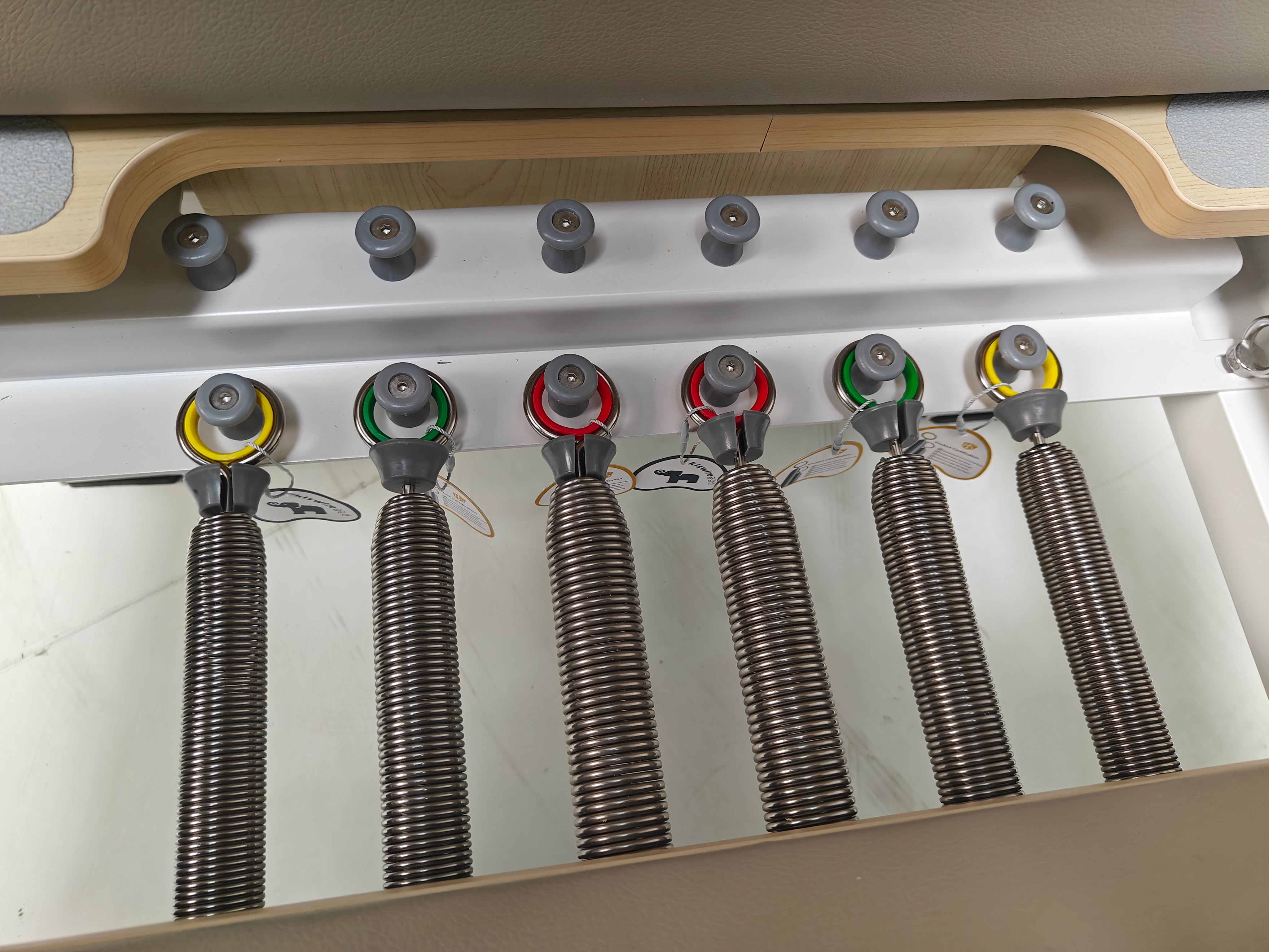 Trojan StudioPR Beije Aluminium Reformer Inc Box & Jump Board