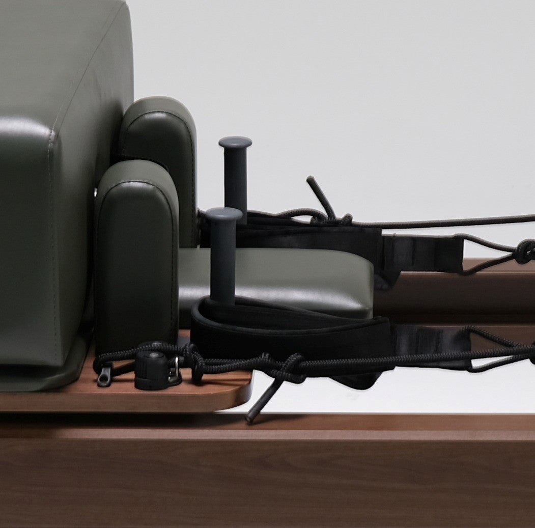 Premium Green Aluminum Pilates Reformer – Wood-Effect Surface Ex Display Model