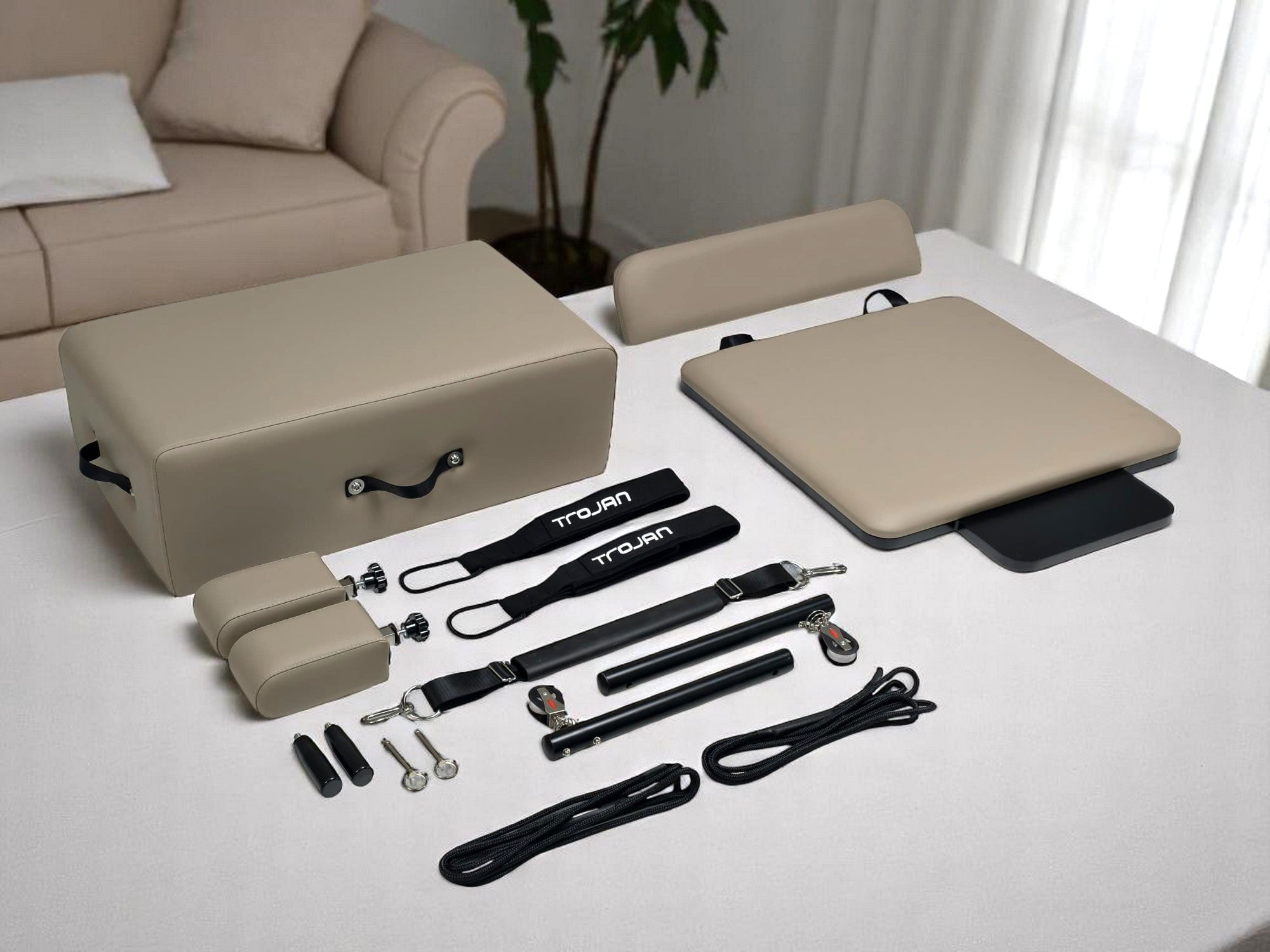 Trojan " Calma " BEIJE Folding Aluminium Reformer Inc Box & Jump Board * NEW *