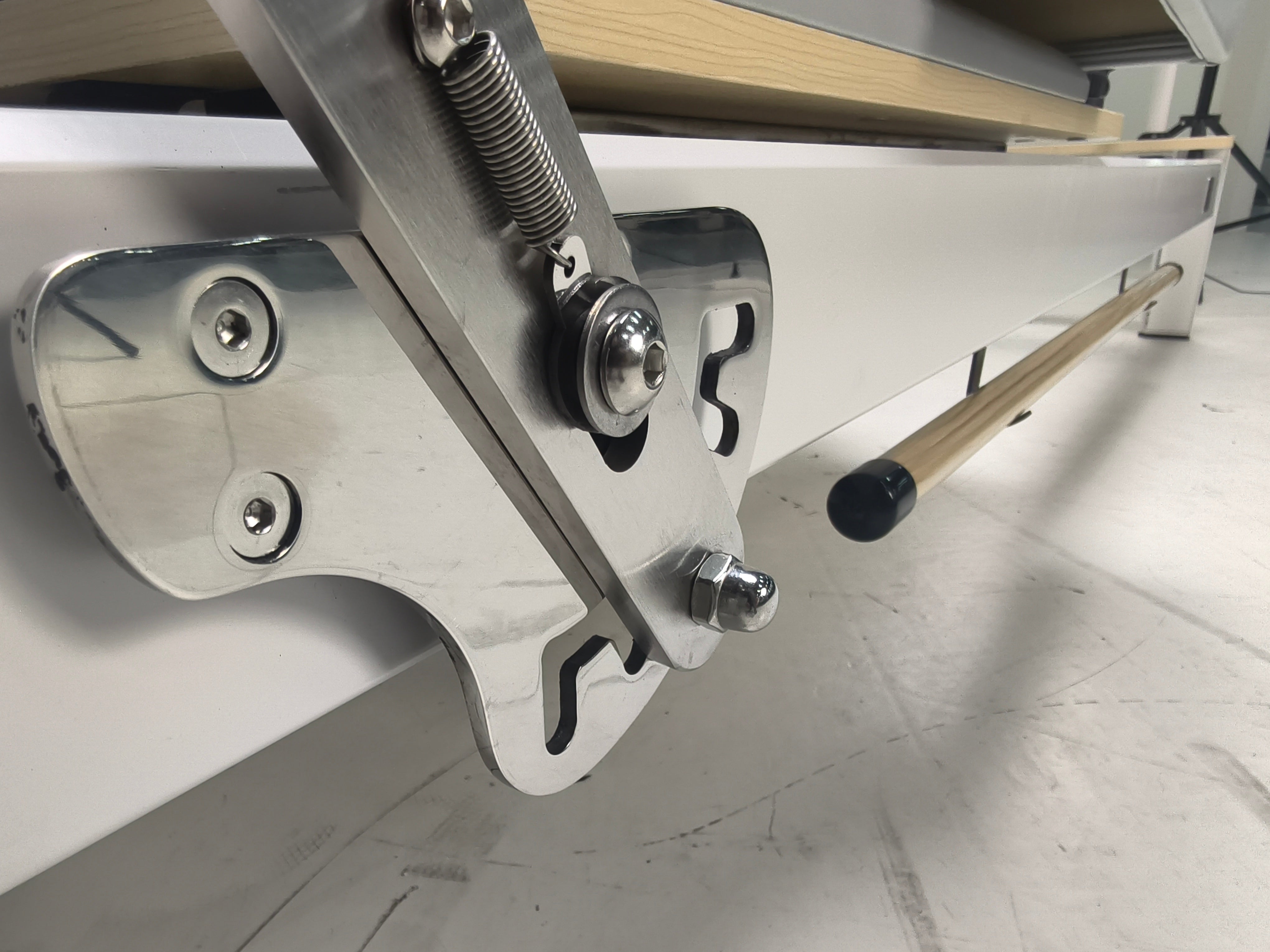 Trojan StudioPR Dove Grey  Aluminium Reformer Inc Box & Jump Board