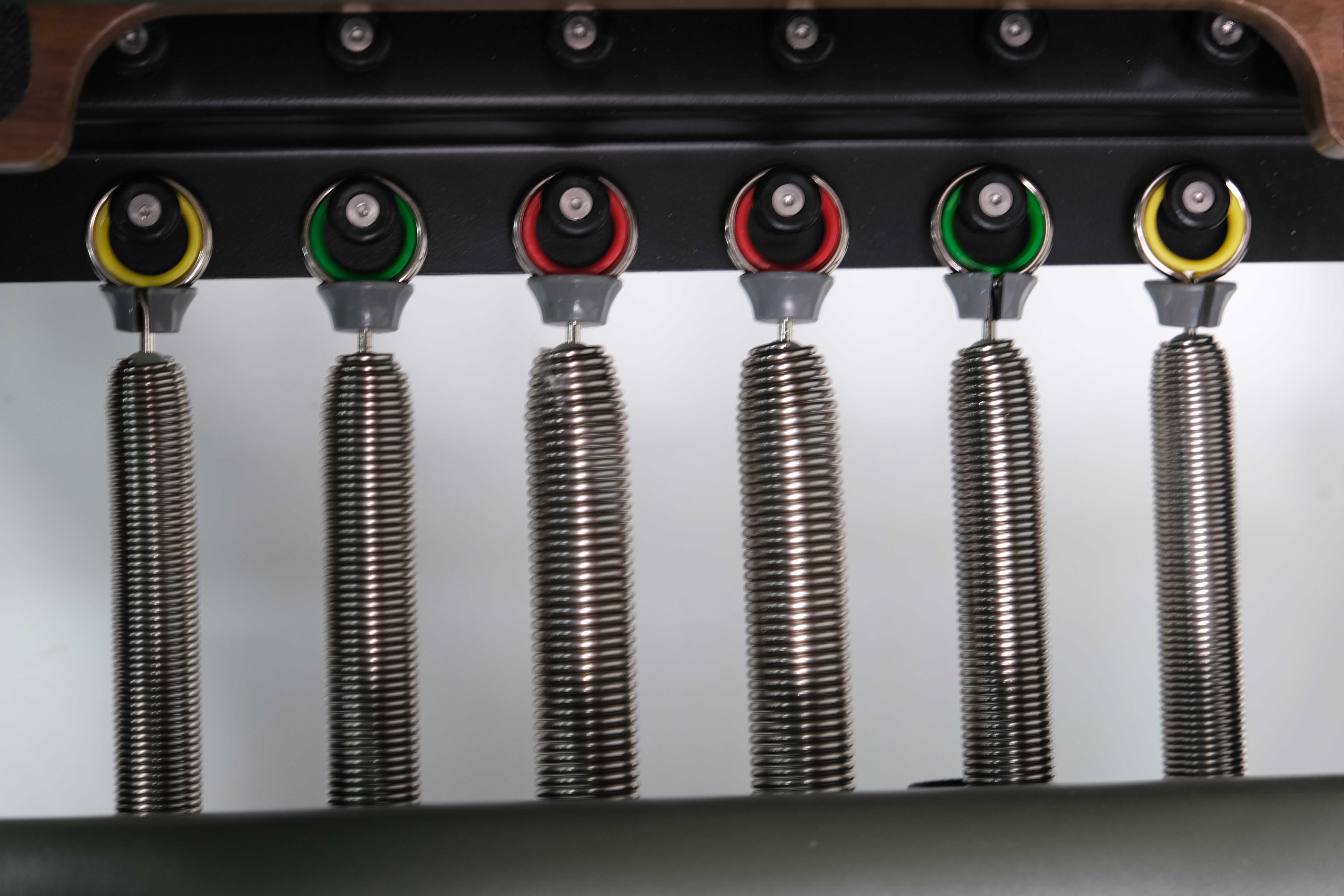 Studio AURALIS Aluminum Green Pilates Reformer – Special Edition