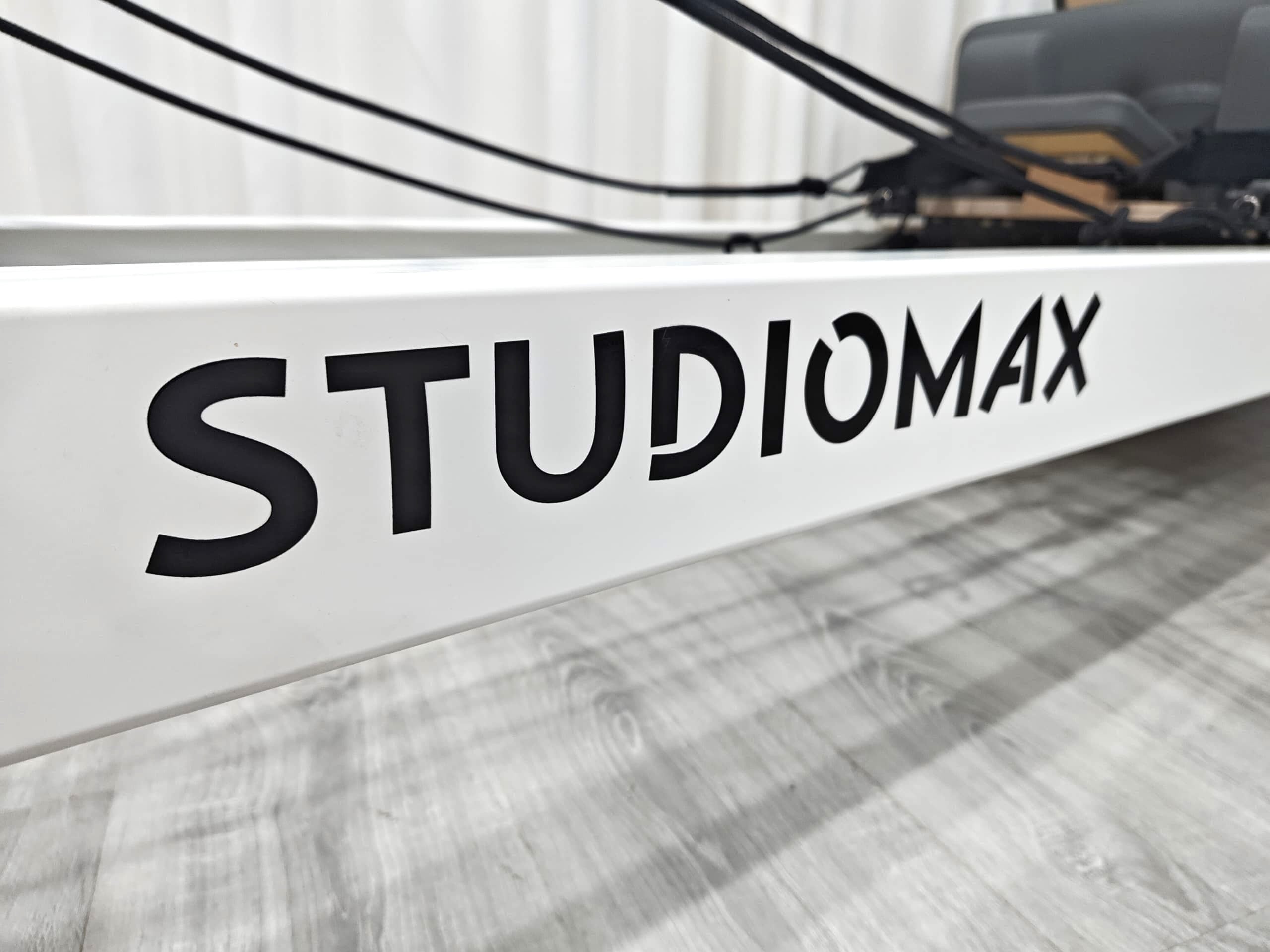 Trojan Green Studio MAX Aluminium Reformer Inc Box & Jump Board