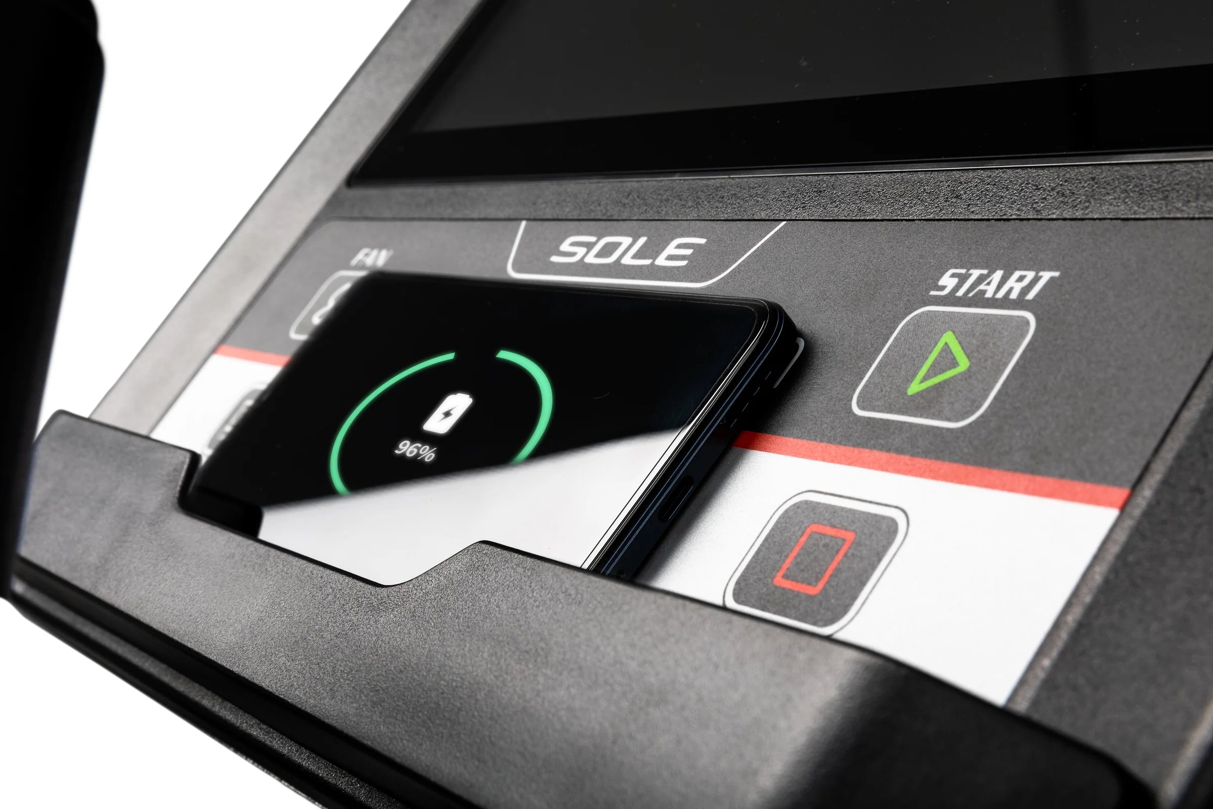 SOLE E95 Elliptical 13.3″ Touchscreen
