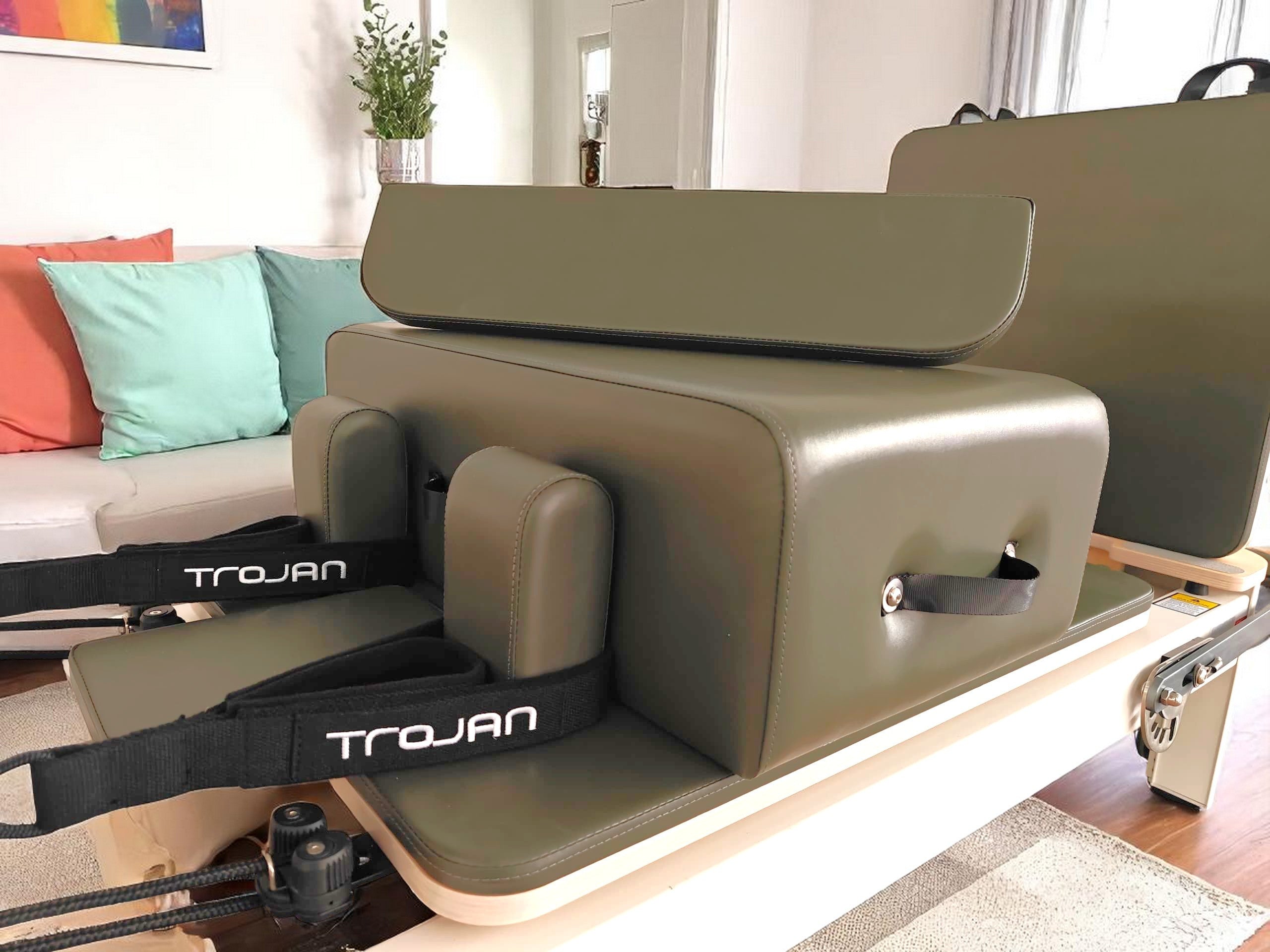 Trojan Green Studio MAX Aluminium Reformer Inc Box & Jump Board