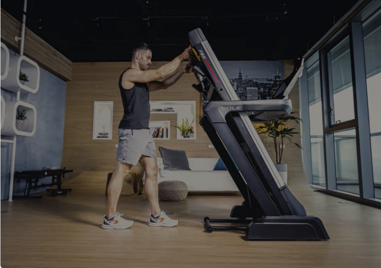 SOLE F85 Treadmill | 15.6″ Touchscreen | 4 HP