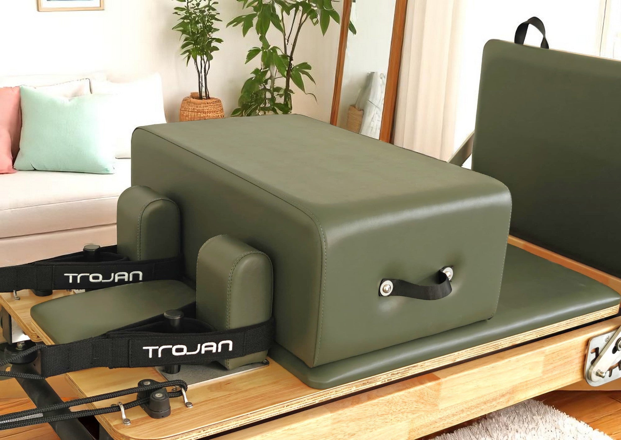 Trojan TERRA GREEN Oak Folding Reformer Inc Box & Jump Board * NEW *