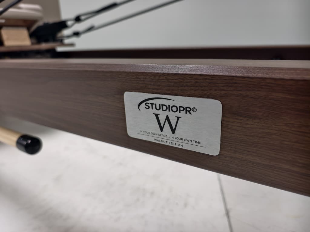Trojan StudioPR " Walnutt " Premium Aluminium Reformer Inc Box & Jump Board