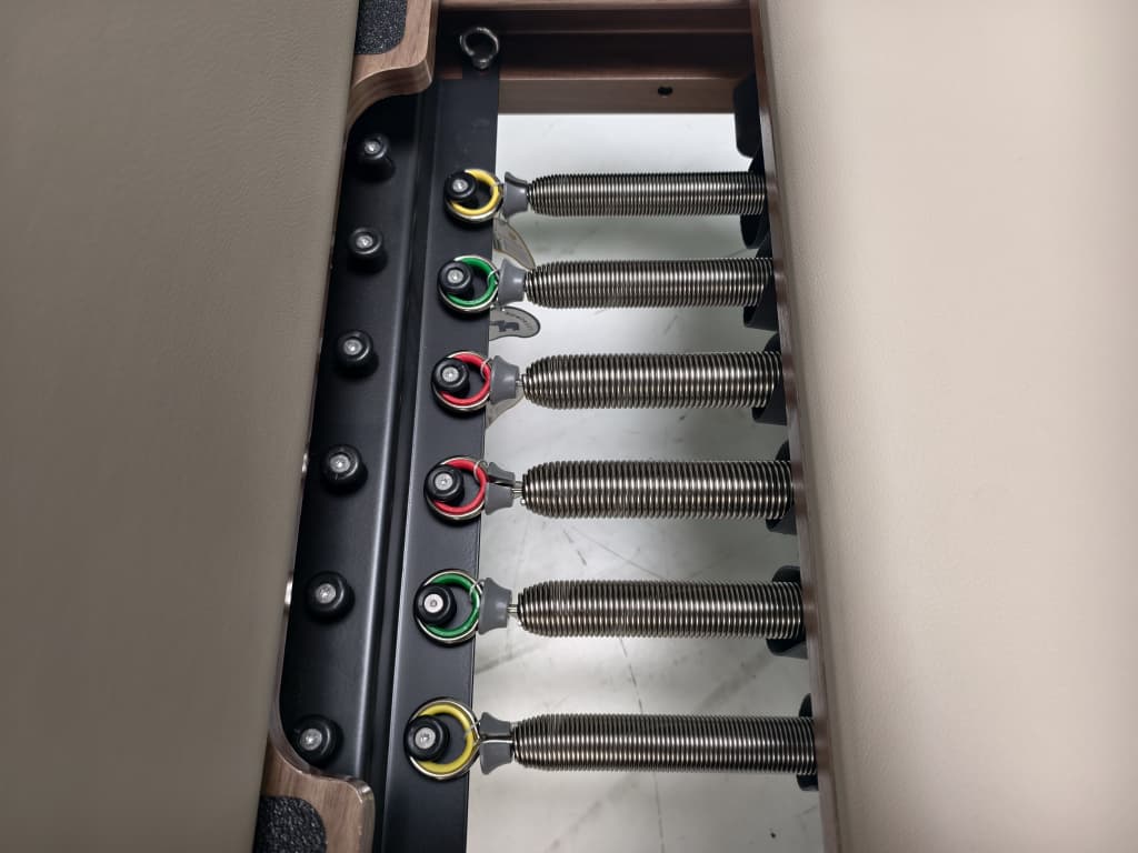 Trojan StudioPR " Walnutt " Premium Aluminium Reformer Inc Box & Jump Board