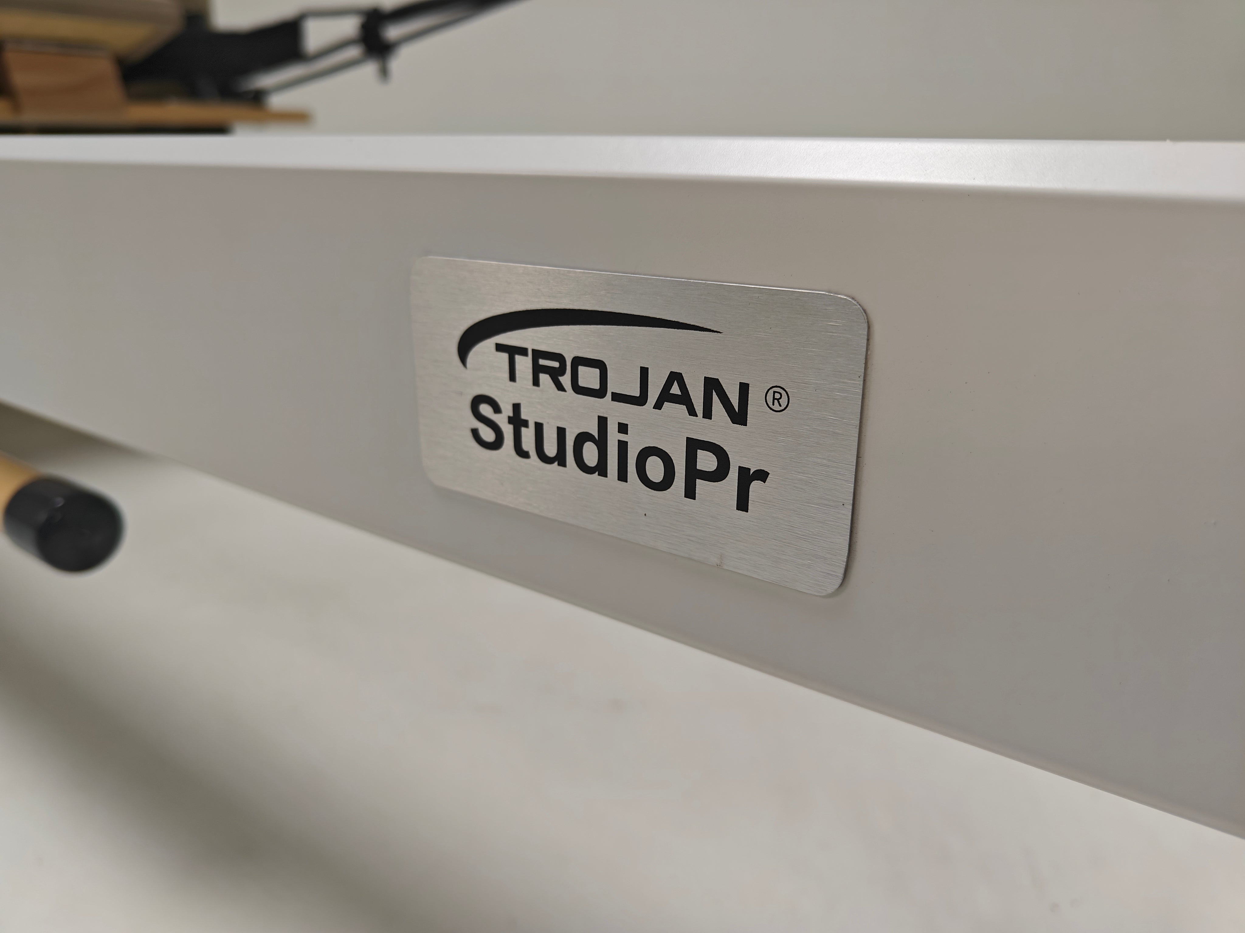 Trojan StudioPR Beije Aluminium Reformer Inc Box & Jump Board